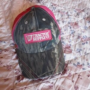 Tractor Supply Co Camo Pink Hat